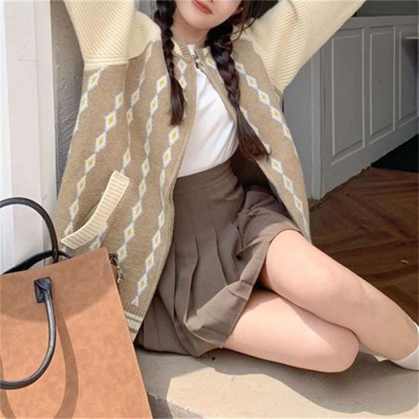 

retro diamond stitching sweater coat for women autumn and winter green design sense niche baseball uniform fashion, White;black