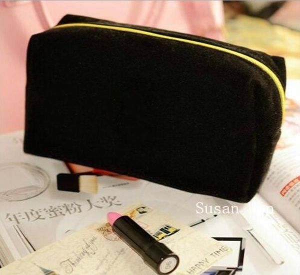 

fashion valvet makeup bag with luxury embroidery letters famous beauty cosmetic case makeup organizer for y collection3460114