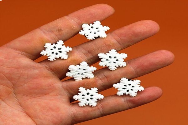 

1 to 5 pcslot novel simulation snowflake shoe charms accessories resin shoe decoration kid039s xmas gifts4063171, White;pink