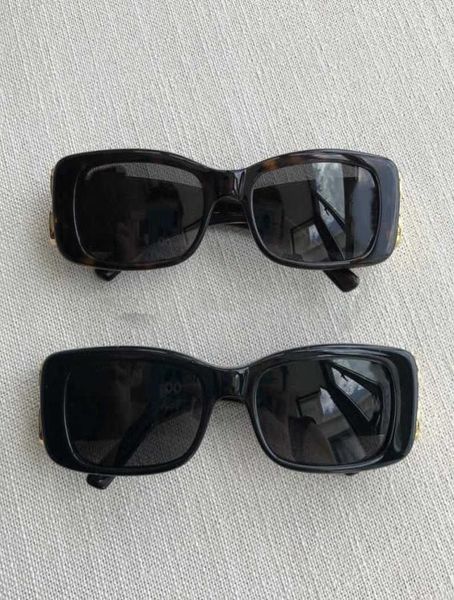 

luxury rectangle women sunglasses fashion womens brand deisnger full frame uv400 lens summer style big square come wit2935155, White;black