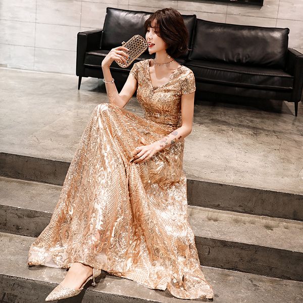 

2023 mother of the bride dresses for weddings lace gold prom dresses long tulle a line party gowns sequins beaded lace beaded diamonds eveni, Black;red