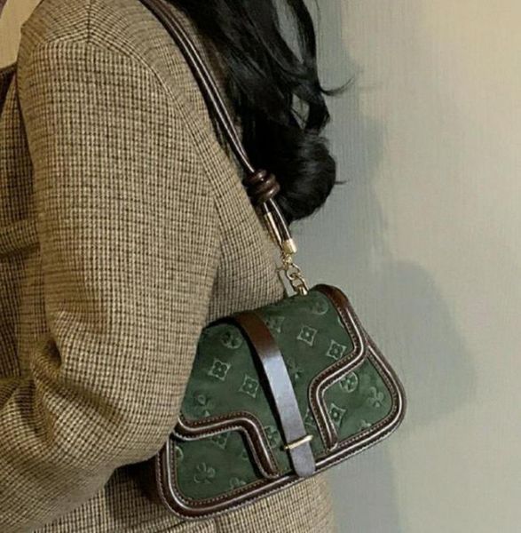 

smallcapacity shoulder bag women039s autumnwinter trendy highend fashion messenger bag4910950