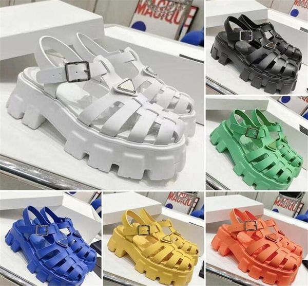 

2022 designer woman rubber sandals luxury summery thick bottom retro beach sandal slippers slides size us 4108683430, Black