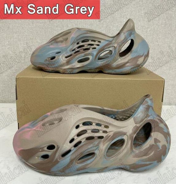 

cloud slide sandals: quick-dry, non-slip, lightweight beach shoes for men and women (sizes 36-48)3125838, Black