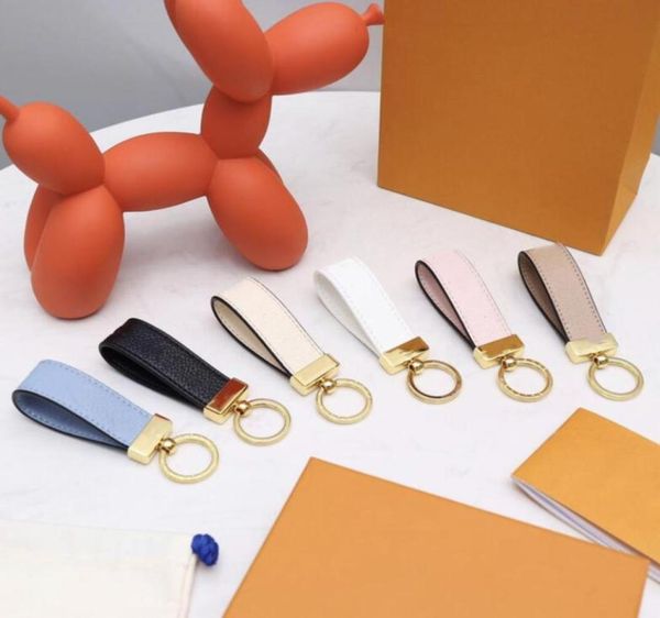 

key chain buckle letter printing car keychain handmade leather designers keychains men women bag pendant decorate 6 color9871760, Silver