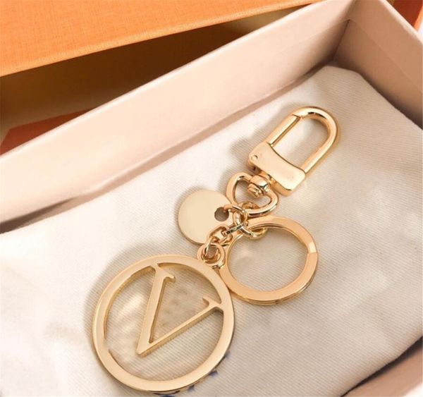 

luxury designer keychain classic brand key buckle letter key chain bag ring handmade keychains men women bags pendant5296812, Silver