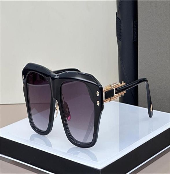 

new fashion sunglasses grandapx is an oversized character frame rigid yet soft and excessive yet paired with a minimalistic desig6291383, White;black