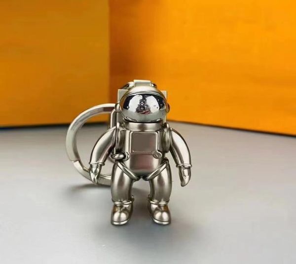 

mens luxurys designers womens key chain fashion astronaut alien keys chains necessary for going out exquisite appearance gift 9999167, Silver