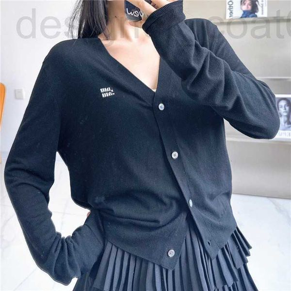 

womens letter knits &luxury tees designer clothing cardigan v-neck long sleeve knitwear new sweater loose top, White