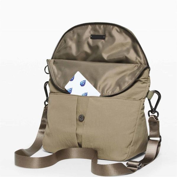 

2022 new yoga bags backpack large capacity multifunctional fitness all night festival bag 5l urban backpack with b1922217