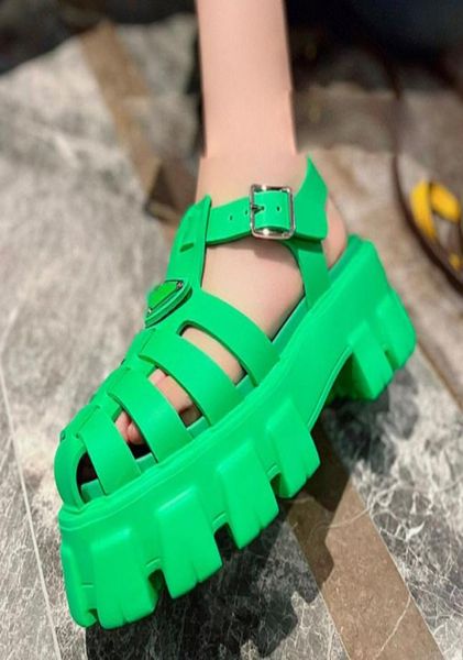 

summer women designer sandals rubber sandal fashion platform slides triangle metal slippers retro beach loafers round toe san4736249, Black