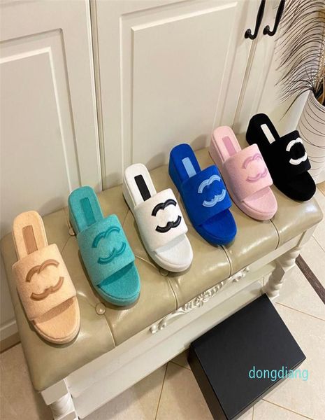

designer slippers plush slippers fur warm sandal winter autumn slides women platform slipper fashion wedge sandals 35401212029, Black