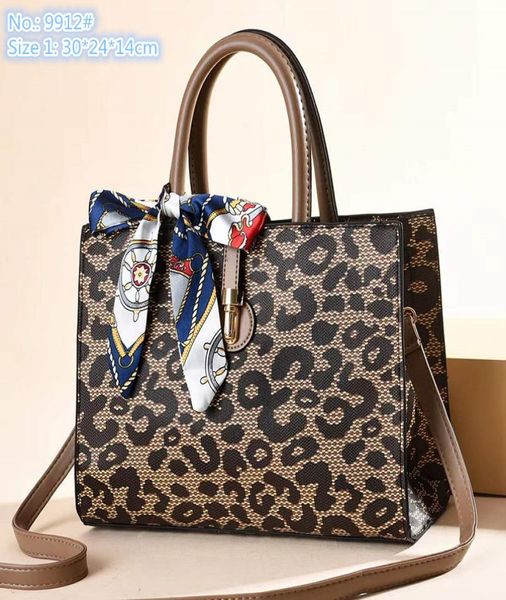 

whole ladies leathers shoulder bags sweet lady ribbon bow handbag threelayer compartment large capacity ladies tote bag stree9052210