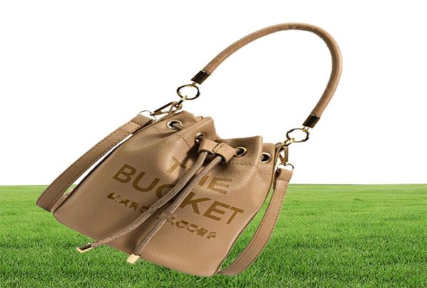 

designer women crossbody bag the tote bag marc pu leather handbags 2023 fashion purse bucket bags4233070, Red;black