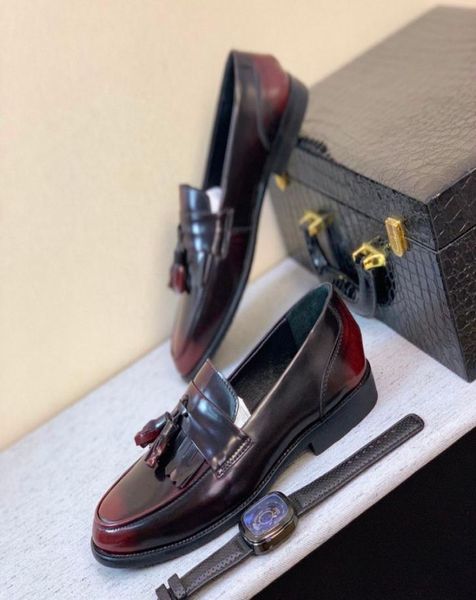 

new arrivals 2020 men tassel dress shoes fashion black brown genuine leather oxfords mens loafers business wedding shoes 38445110063