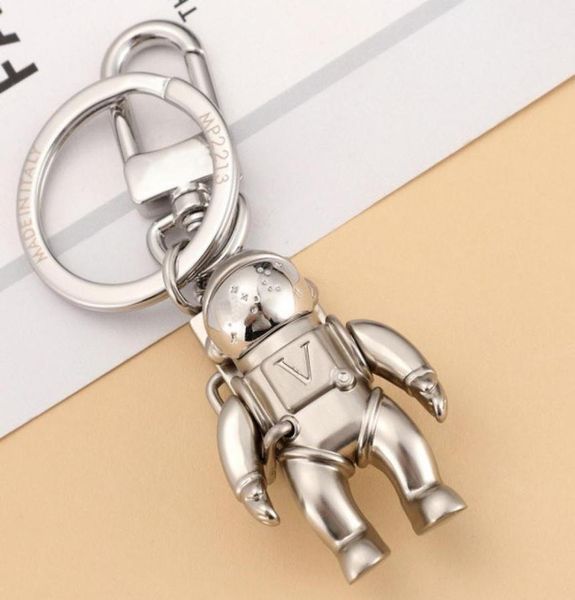 

fashion stylish luxury designer keychain classic brands key buckle astronaut pendant matte silver keychains for mens womens bag pe8710119