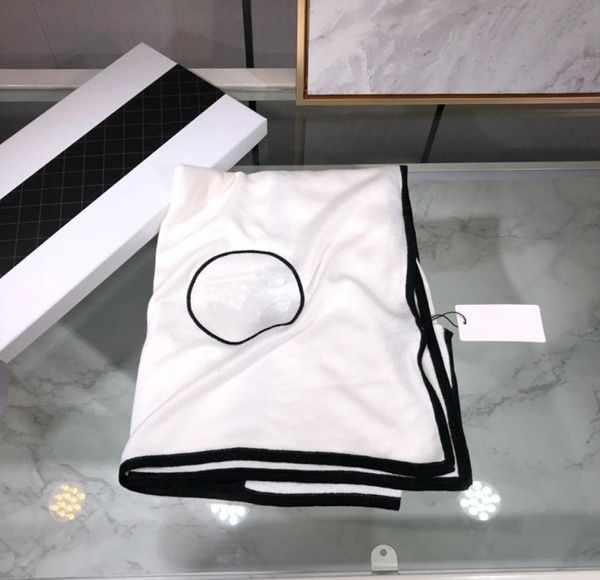 

fashion designer scarf for women letter c color contrast cashmere luxury men elegant soft wool scarfs shawl neck wrap acelet erfhr8727628, Blue;gray