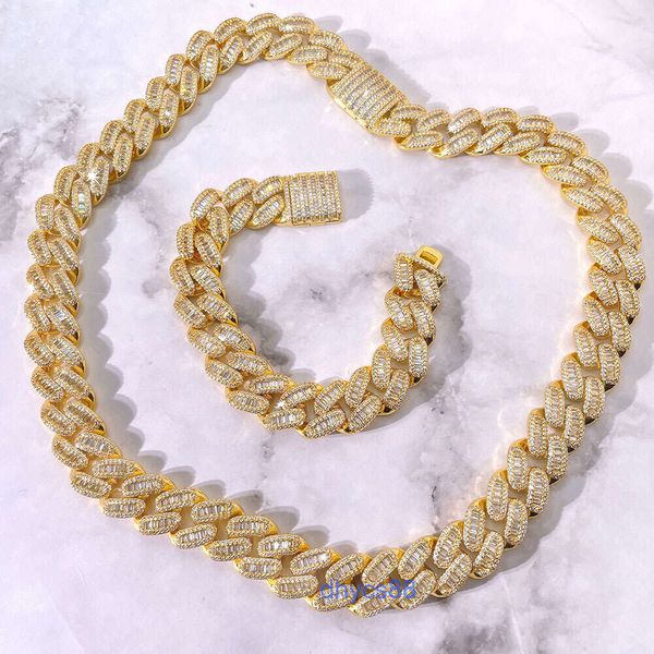 

low moq dropshipping iced out cuban chain necklace 2023, Silver