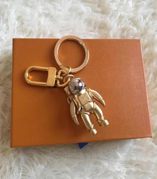 

solid metal key chain brand pendant item titanium steel astronaut car keychain gift box packaging4075036, Silver
