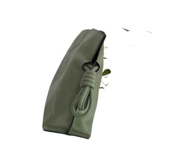 

designer bags loew039s bag woman039s handbag drawstring flamenco bucket blessing bag single shoulder oblique span large capa7276856