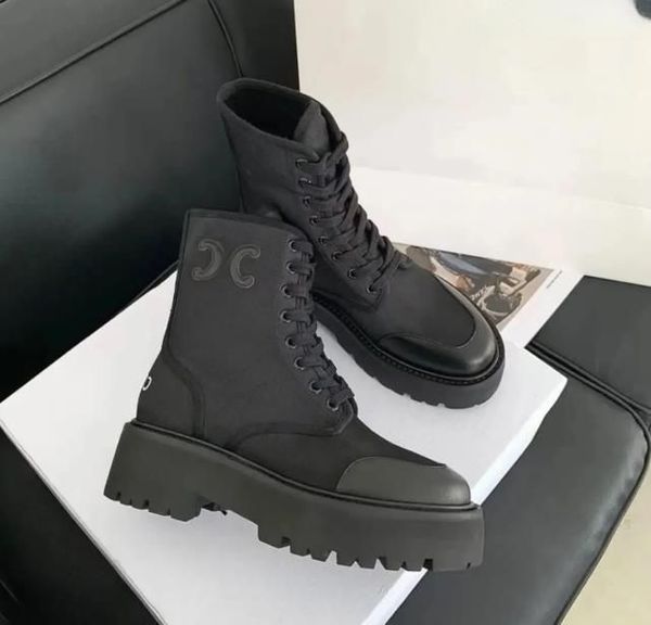 

plaid leather ankle boots christmas boots platform slip round flat platform half boots luxury designer high women's chunky rider boots0, Black