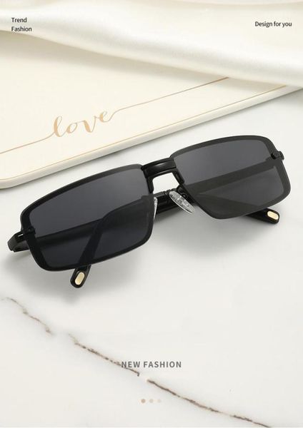 

man woman sunglasses polarized lenses block ultraviolet rays textured metal frame designer driving uv400 oculos de so8950280, White;black