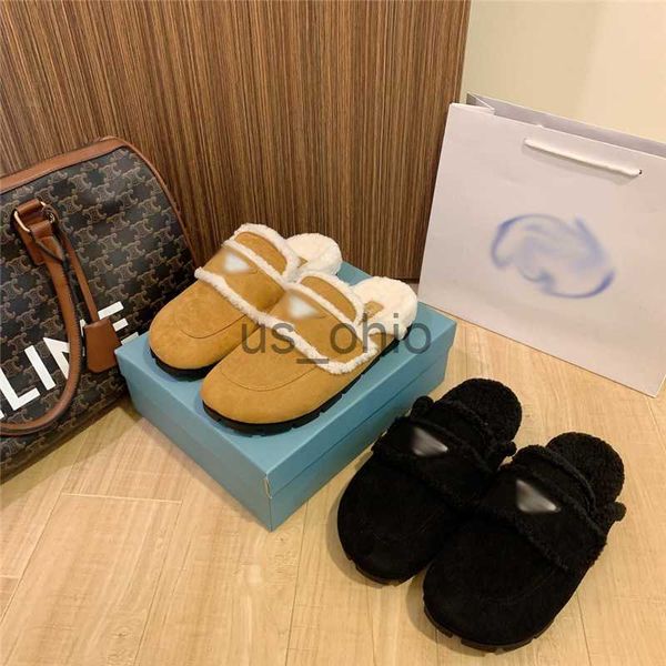 

slippers 2023 new wool slippers women's flat bottom baotou triangle label wool shoes j230905, Black