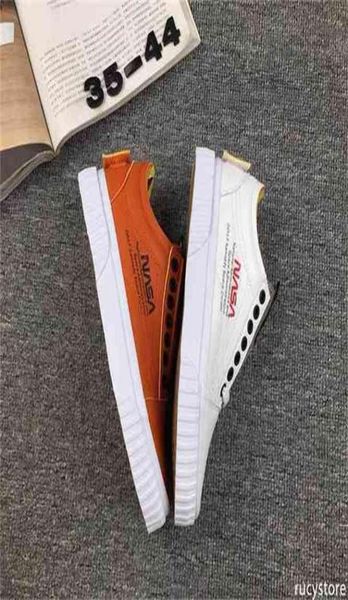 

nifashion nasa x old skool skateboarding shoes r white brown new released upper mens women casual shoes9506461