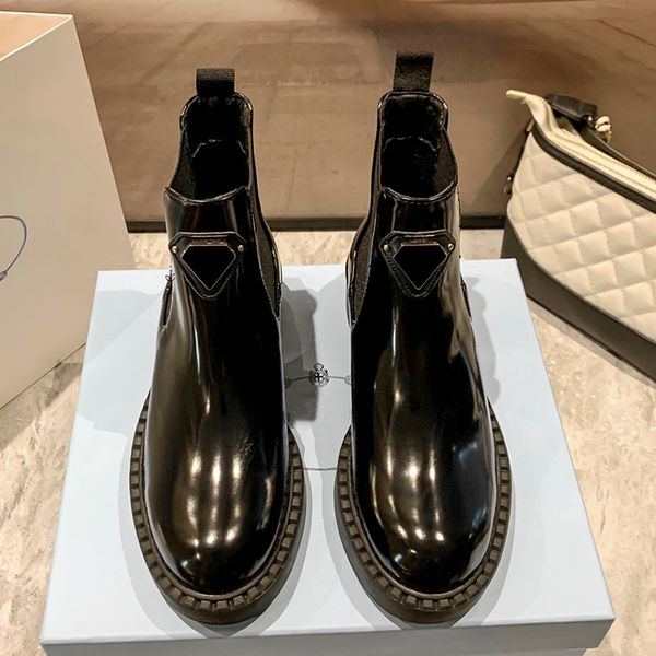 

new versatile genuine leather women winter boots luxury designer classic triangle sign middle heel booties round toe thick heels non slip ca, Black