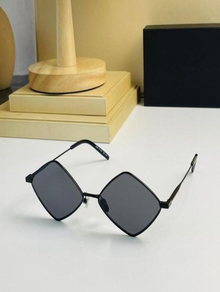 

a ys sl302 original designer sunglasses men famous fashionable classic retro women sunglasses luxury brand ey2145326, White;black