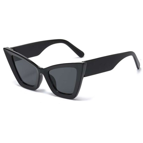 

cat eye sunglasses for men and women fashion street shooting triangle, White;black