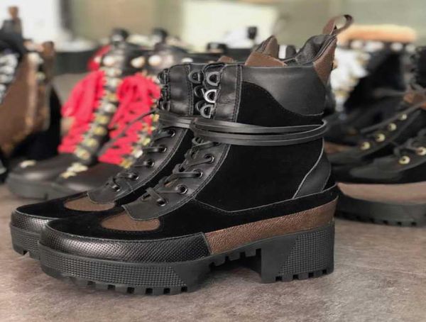 

womens designer martin desert boot high heels ankle boots women leather boots vintage print jacquard textile classic platform flat8721927, Black