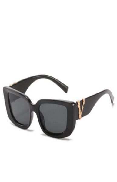 

small frame v letters sunglasses for women 2021 luxury brand designer fashion ocean sun glasses men retro square shades7094275, White;black
