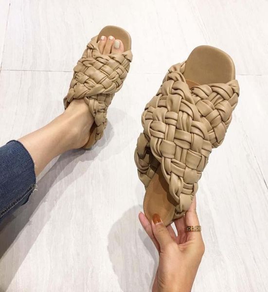 

braided slippers woman flat mules cross strap woven casual beach shoes ladies slides designer women sandals summer female8229915, Black