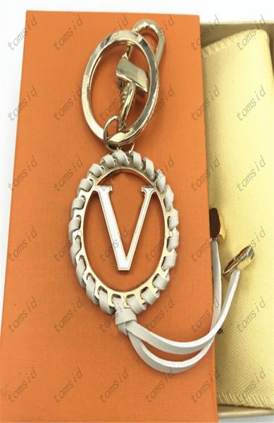 

with box luxury fashion designer keychain womens mens key buckle brand letters leather handmade keychains designers keyring bag pe8763337, Silver