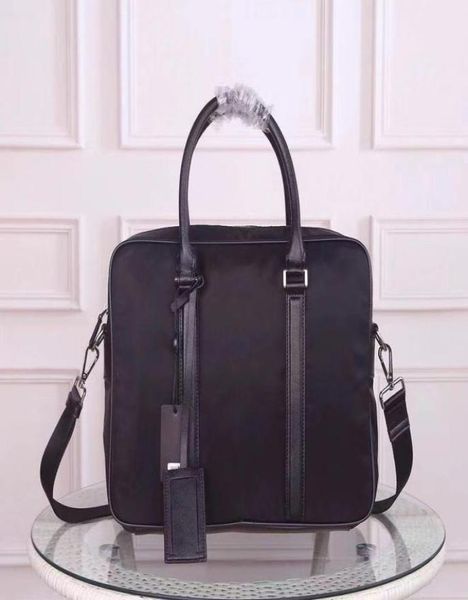 

briefcase designer bags luxury business handbag lapbag for men notebook bag brief case computer handbags man formal shoulder m5140152