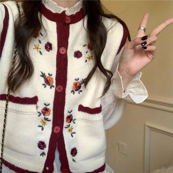 

vintage embroidered flower knitted vest sweater womens autumn loose cardigan top, Black;white