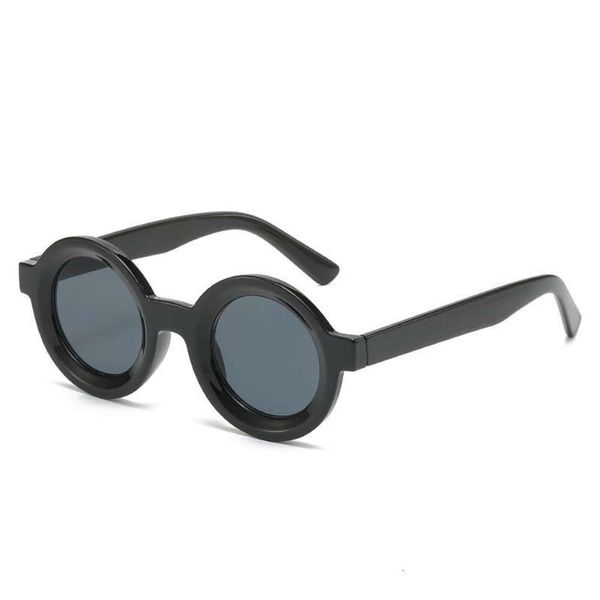 

style simple round sunglasses korean all match framed beach, White;black
