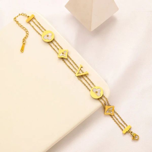 

fashion designer chain bracelet women letter high level luxury crystal bracelets jewelry designers gift accessories for womens couple family, Black