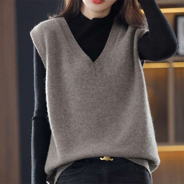 

vest womens sweater autumn and winter v neck knitted, Black;white