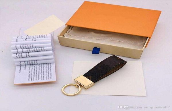 

keychain key chain buckle luxury designer keychains lovers car handmade leather men women pendant accessories 8 color 65221 61950 7222443, Silver