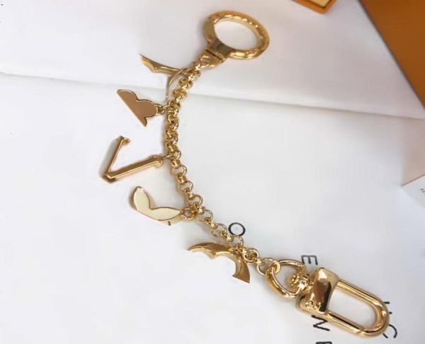 

fashion designer keychain brand key buckle flower letter key chain handmade gold keychains mens womens bag pendant9166953, Silver