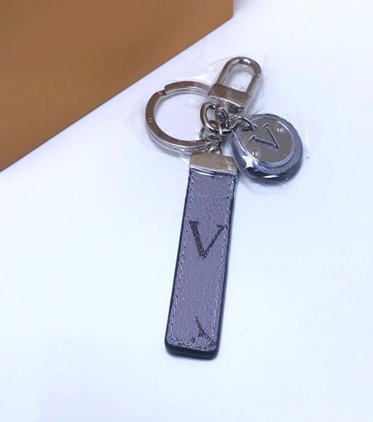 

keychain luxury designer brand key chain men car keyring women buckle keychains handmade leather bags pendant accesso8726887, Silver
