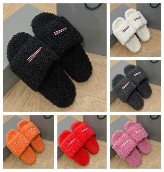 

2021ss paris furry men women slippers luxurys designers womens ladies wool slipper indoor slides winter fur fluffy warm sandals co8136000, Black