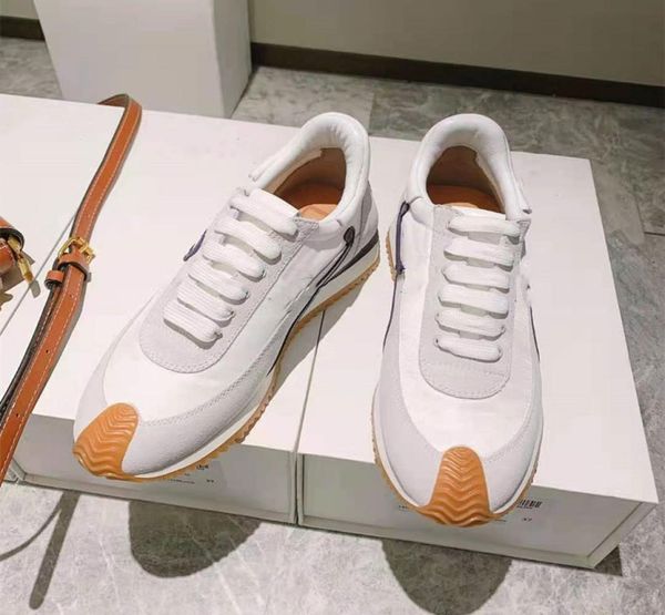 

stitching breathable movement small white shoes01234564355238