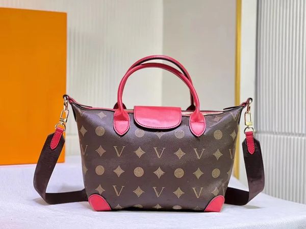 

2023 fashion bag women's shoulder bag beach high capacity designer handbag crossbody plush bag dumpling handbag shoulder bag m66179 sho