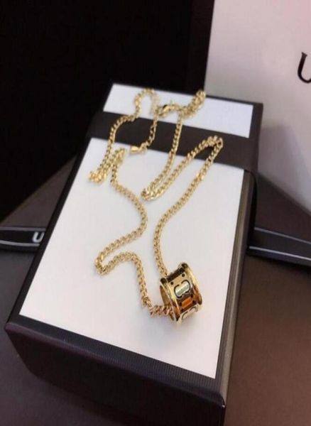 

23ss 20style women letters brooches luxury brand designer brooch crystal rhinestone pearl brooch pins small sweet wind jewelry fas2618686, Silver