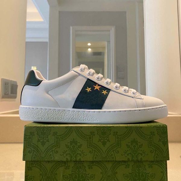 

designer shoes, sports board shoes, classic canvas printed high lace up thick sole sports shoes, retro embroidery printed casual shoes, smal, Black