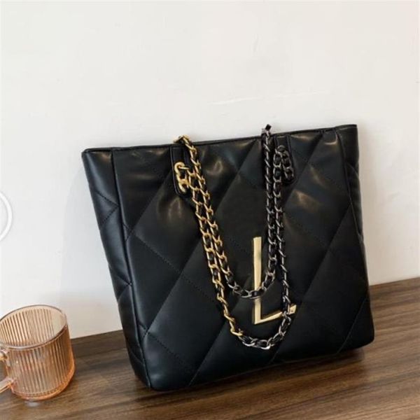 

fashion shopping bag quilted lambskin shoulder bags designer tote luxurious handbags for women229l