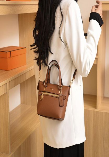 

23ss women's day packs leather summer dumpling woman handbag fashion face messenger bag shoulder bag small tote bags 7406#1146081